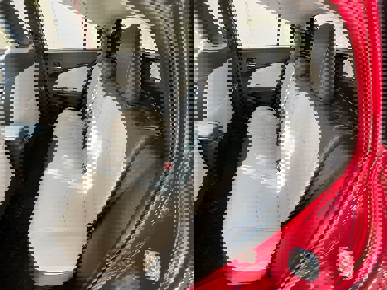 Used 2019 Toyota Prius XLE w/ Advanced Technology Package image 21