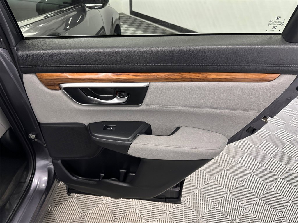 Used 2020 Honda CR-V EX image 17