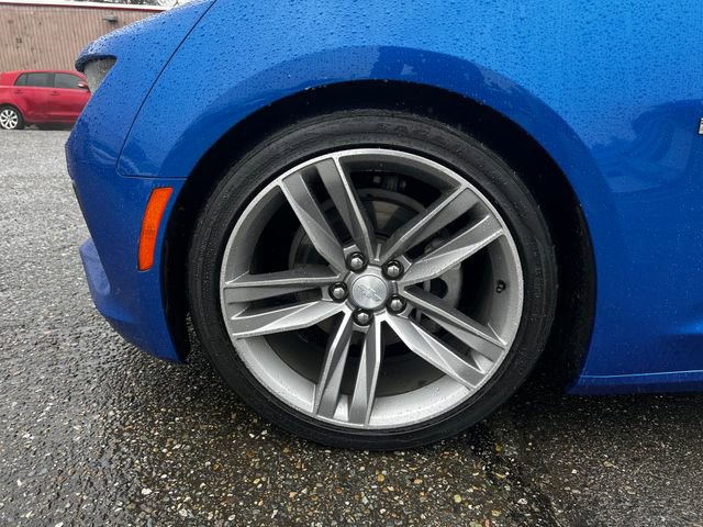 Used 2017 Chevrolet Camaro LT w/ RS Package image 14