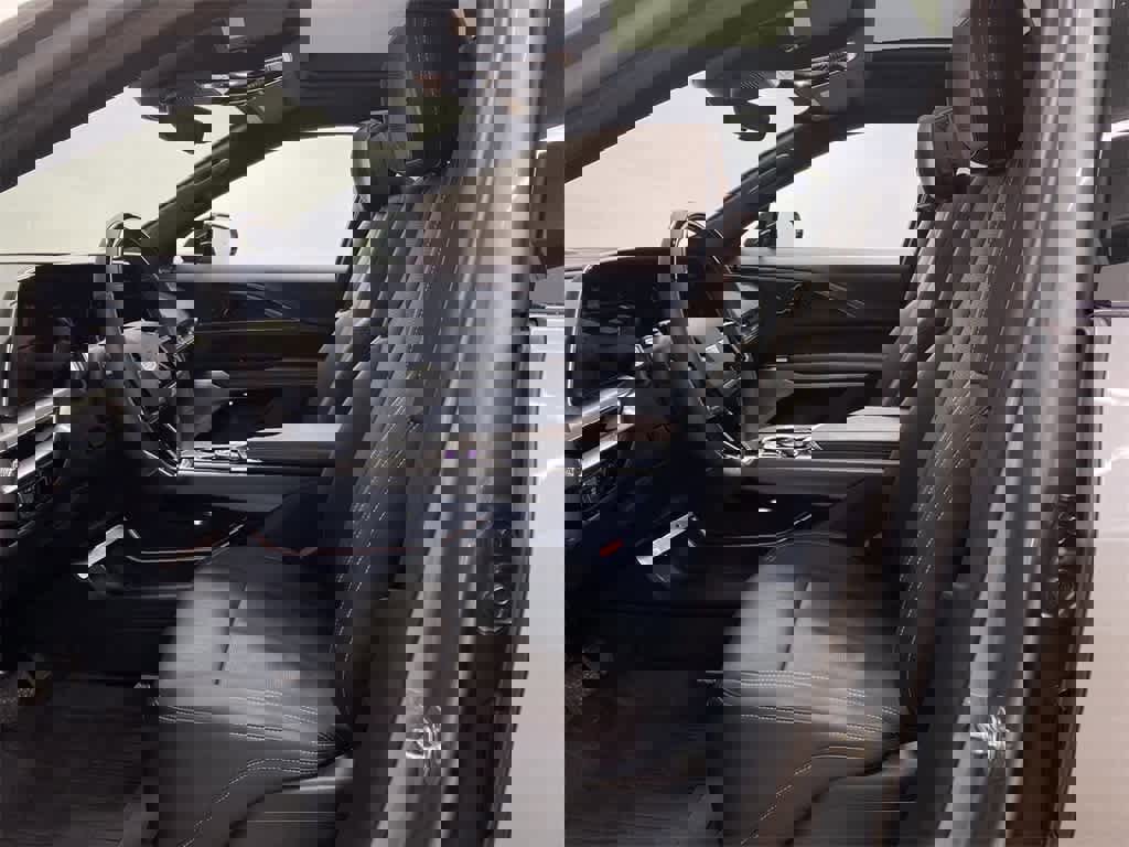 Certified 2024 Cadillac Lyriq Luxury w/ LPO, Floor Liner Package image 15