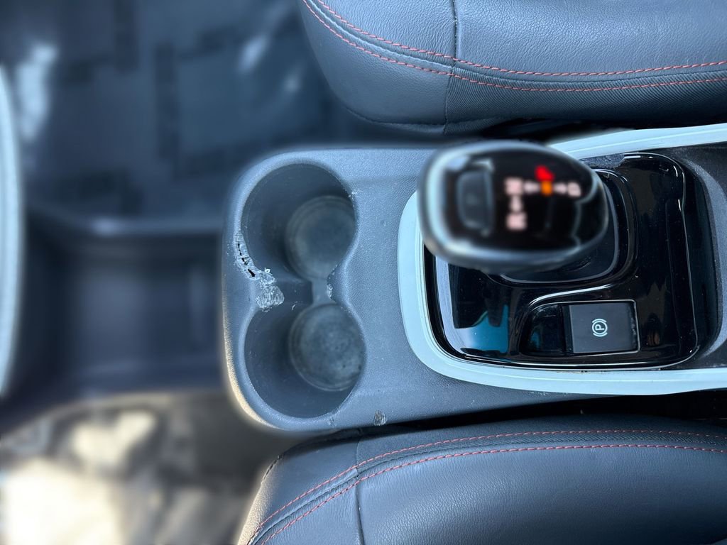 Used 2021 Chevrolet Bolt Premier w/ Infotainment Package image 20