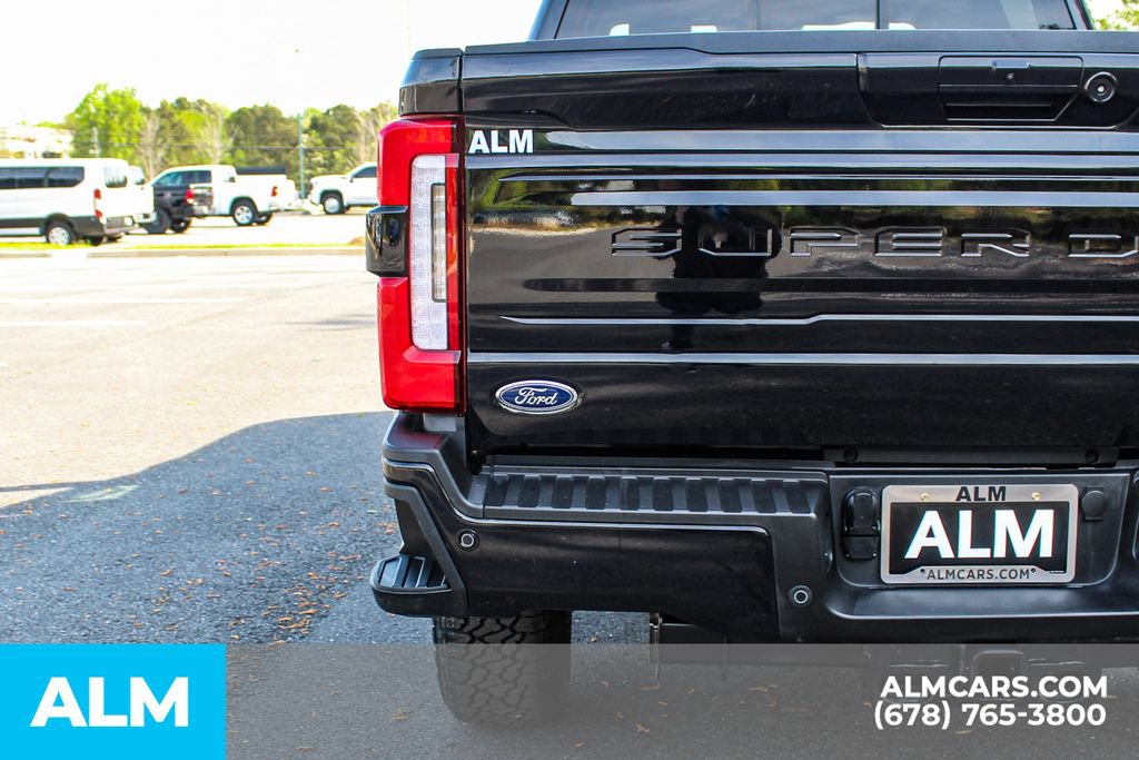 Used 2025 Ford F350 Platinum AWD/4WD image 12