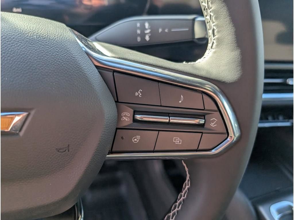 New 2026 Chevrolet Equinox EV LT w/ Comfort Package AWD/4WD image 19