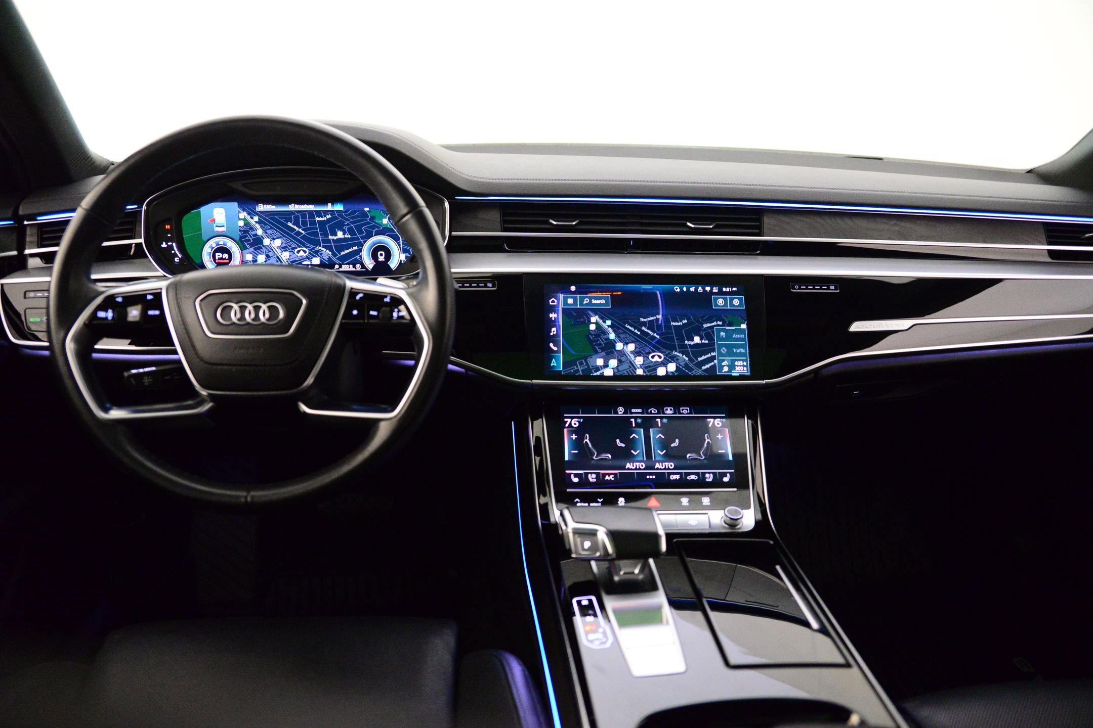 Used 2022 Audi A8 L 3.0T image 3