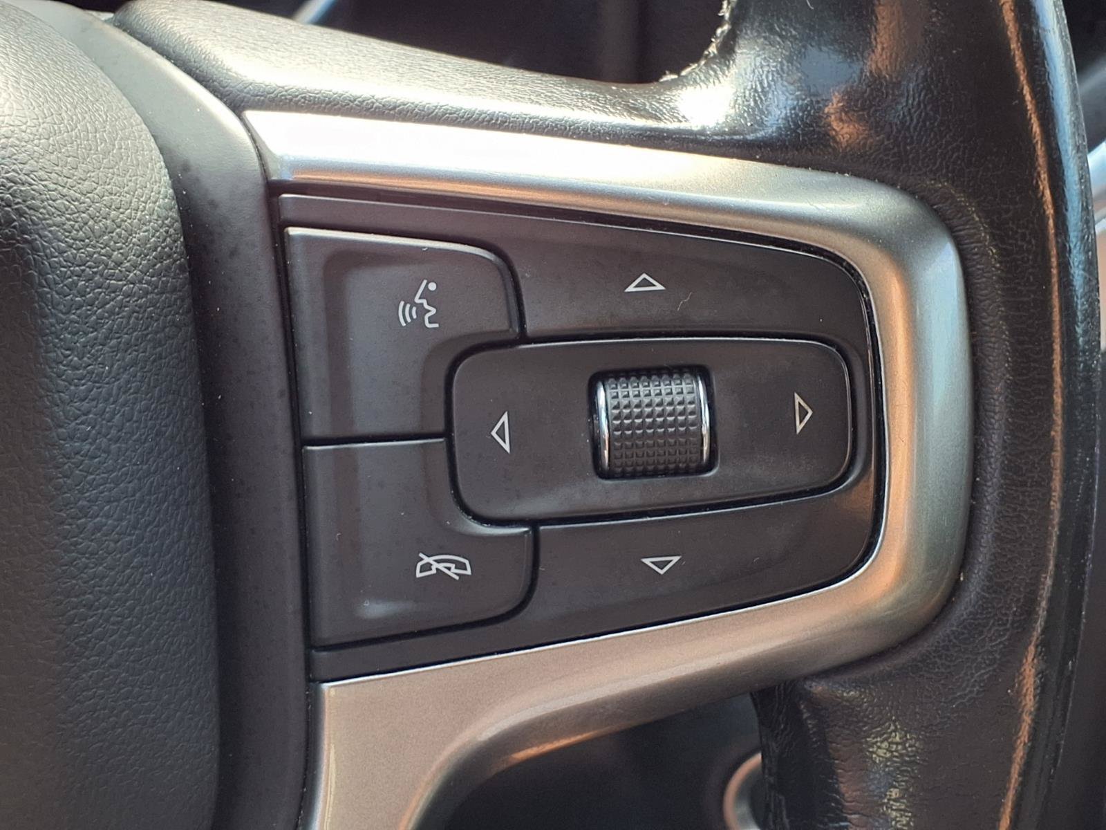 Used 2021 Chevrolet Silverado 1500 RST AWD/4WD image 28