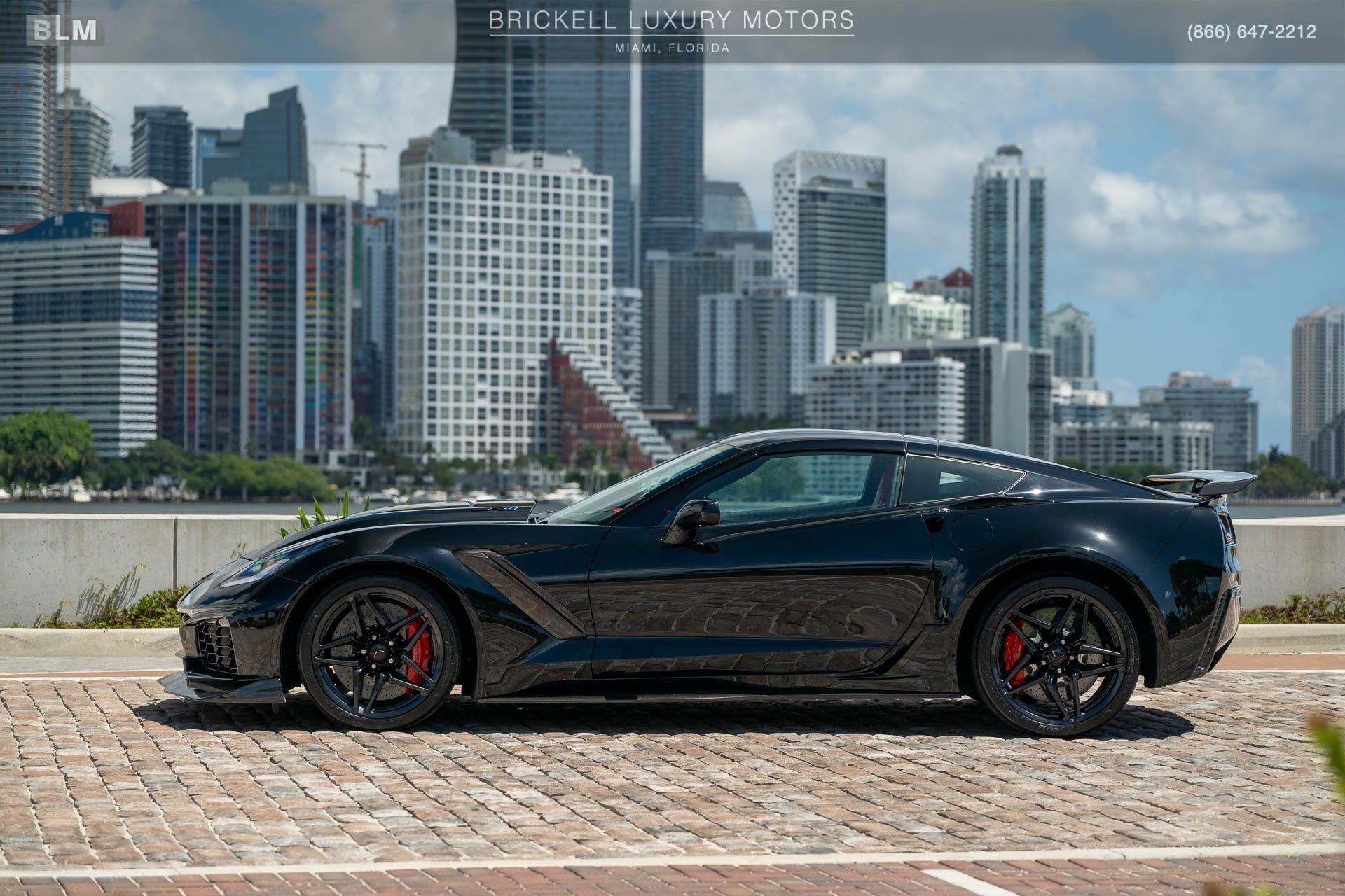 Used 2019 Chevrolet Corvette ZR1 RWD image 13