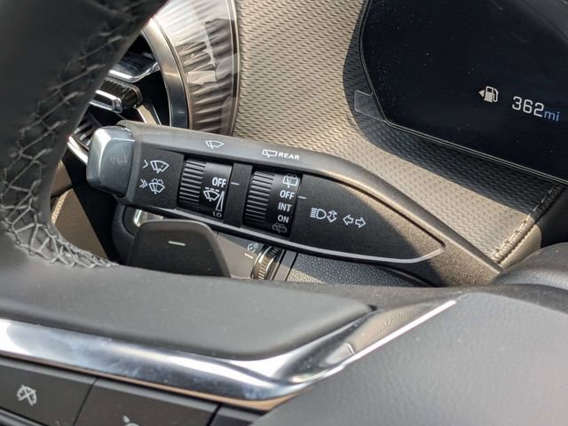 New 2026 Chevrolet Equinox LT FWD image 26