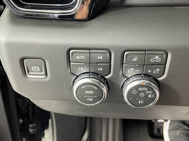 New 2026 GMC Sierra 1500 AT4 w/ AT4 Premium Package AWD/4WD image 12
