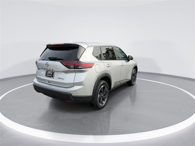 Used 2024 Nissan Rogue SV image 8