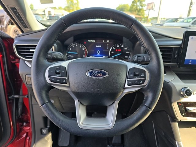 Used 2023 Ford Explorer XLT w/ Equipment Group 202A image 27