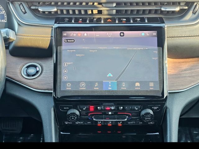 Used 2021 Jeep Grand Cherokee L Summit w/ Luxury Tech Group V image 39