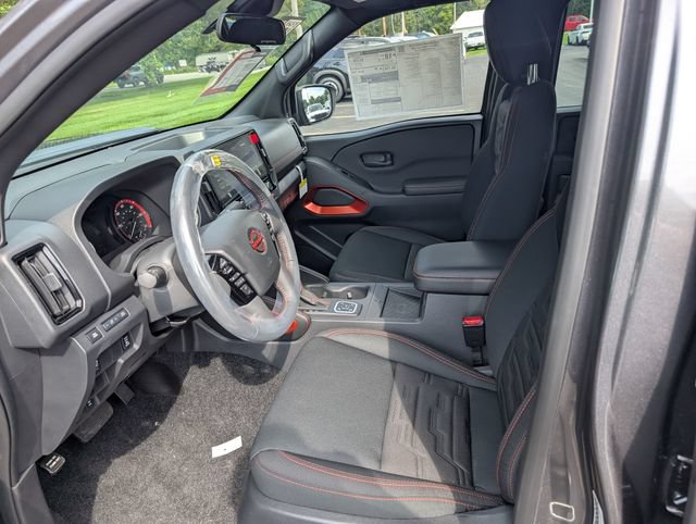 New 2026 Nissan Frontier PRO-4X w/ Pro-4x Convenience Package AWD/4WD image 17