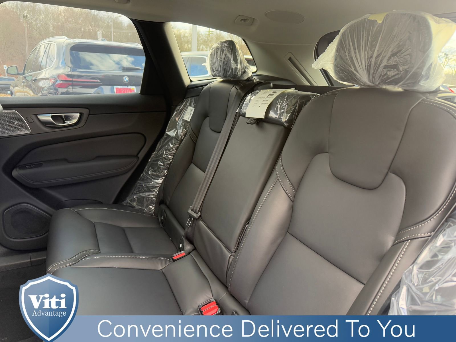 New 2026 Volvo XC60 B5 Ultra w/ Protection Package Premier AWD/4WD image 13