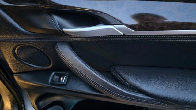 Used 2018 BMW X5 sDrive35i w/ M Sport Package image 37