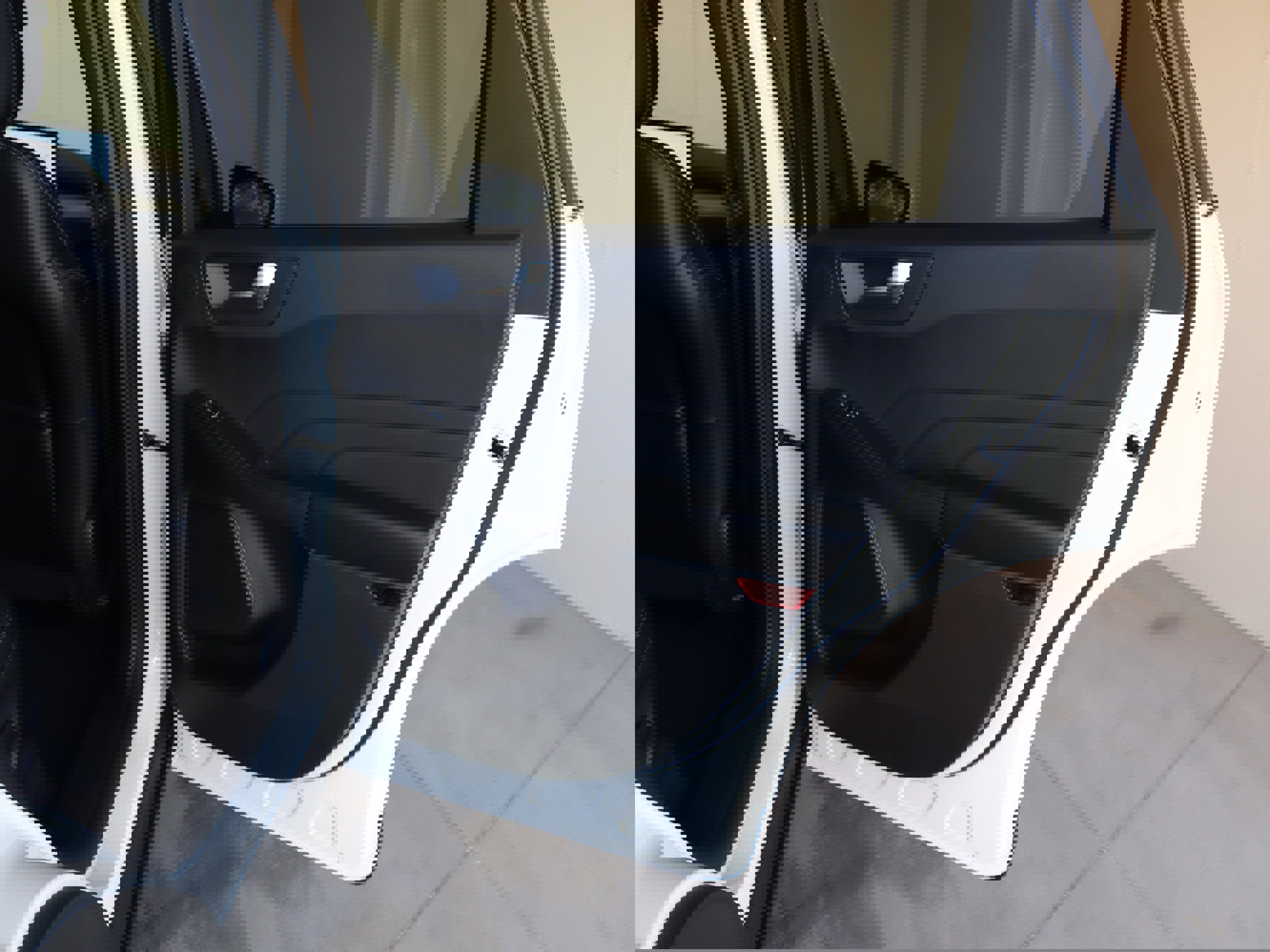 New 2025 Ford Escape SE w/ PHEV Premium Package image 44