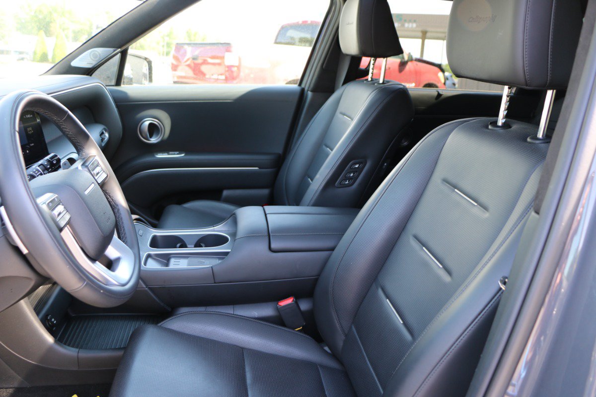 Used 2026 Hyundai Palisade Calligraphy FWD image 30