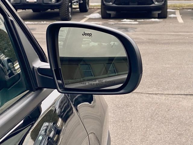 New 2026 Jeep Compass Latitude w/ Sun and Sound Group image 15