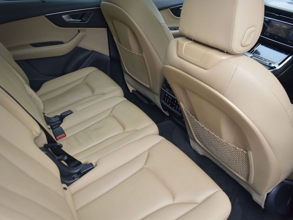 Used 2021 Audi Q7 3.0T Premium Plus w/ Executive Package image 31