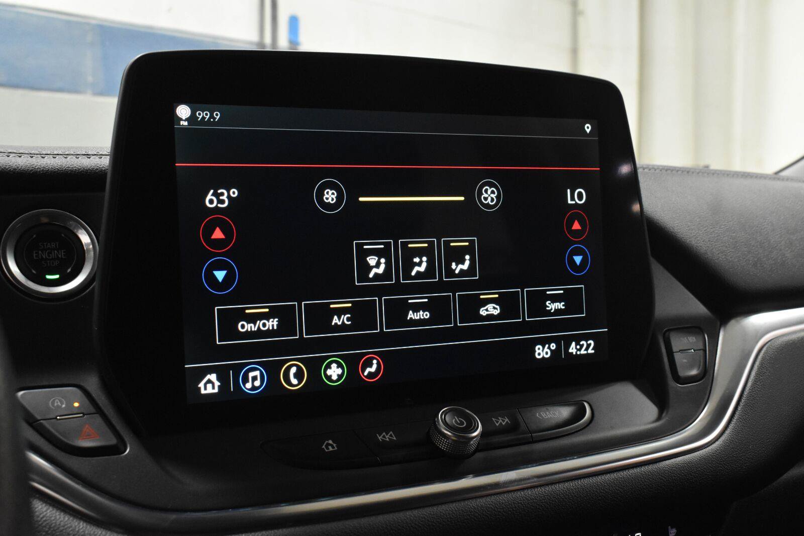 Used 2025 Chevrolet Blazer LT AWD/4WD image 18