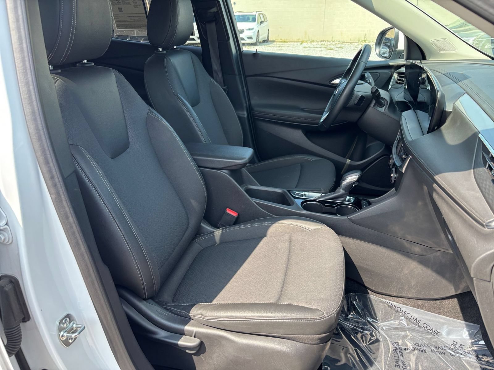 Used 2026 Buick Encore GX Preferred AWD/4WD image 35