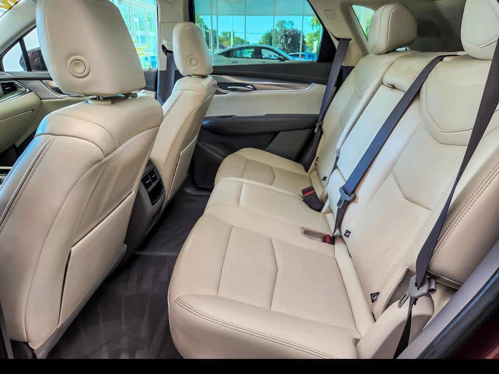 Used 2023 Cadillac XT5 Premium Luxury AWD/4WD image 13