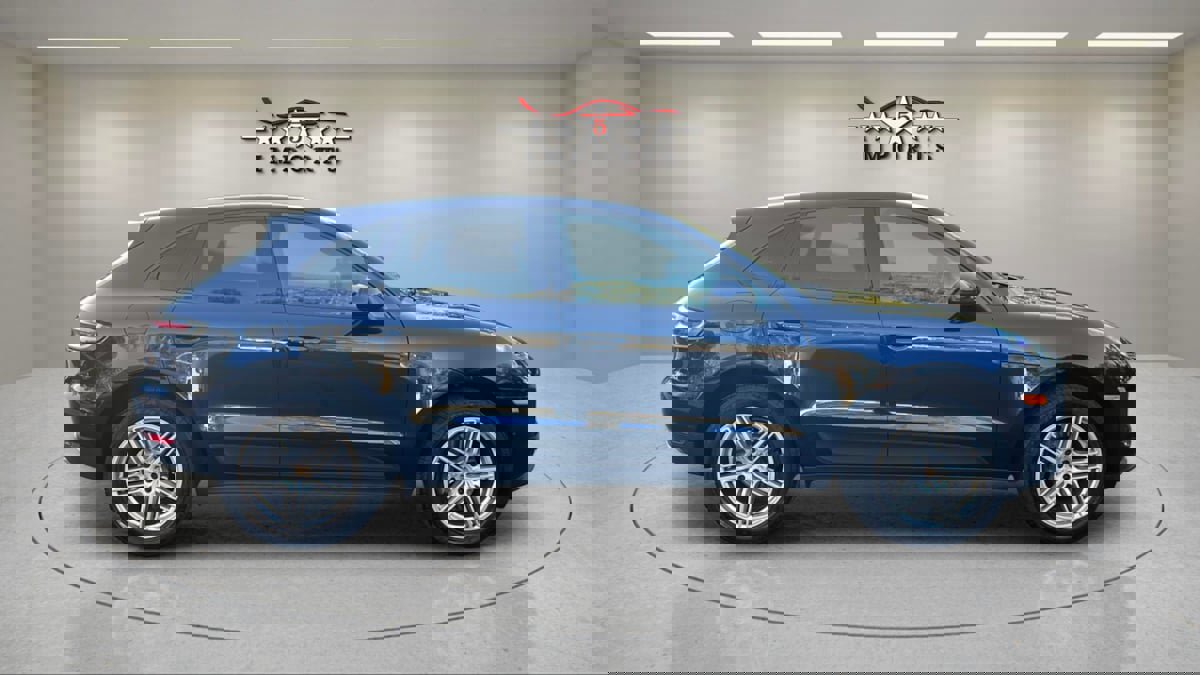 Used 2020 Porsche Macan image 6