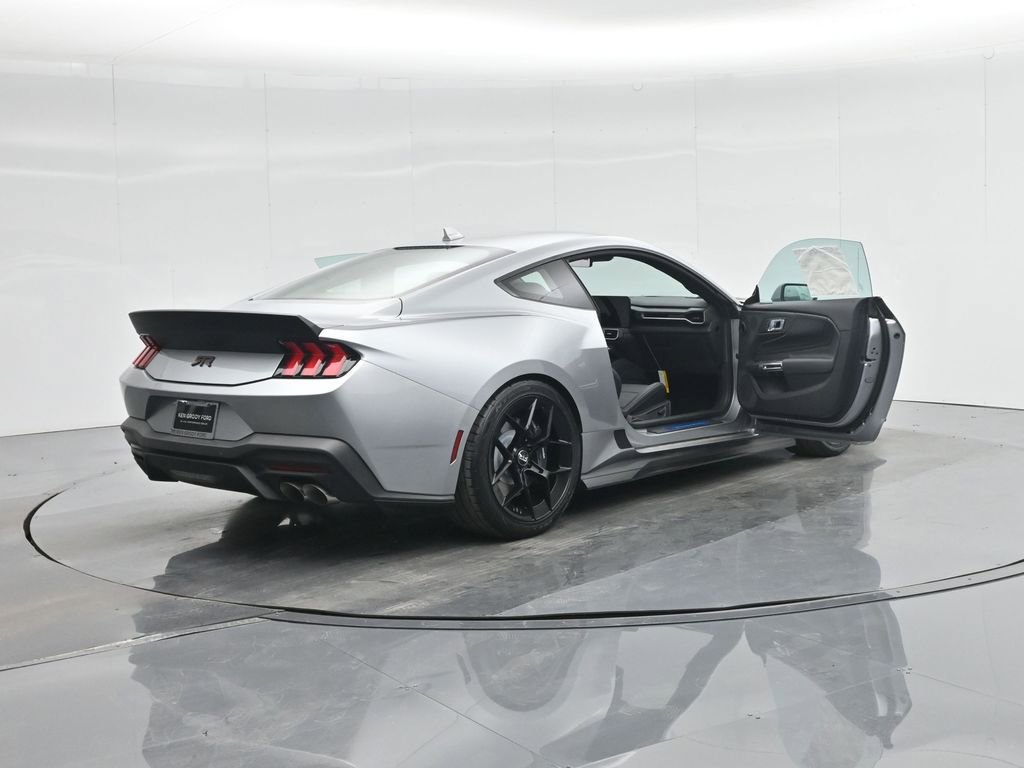 New 2025 Ford Mustang GT Premium w/ GT Performance Package image 32