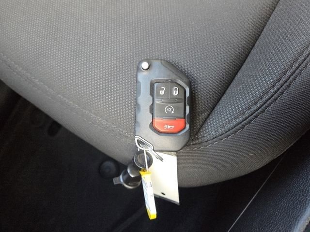 Used 2023 Jeep Wrangler Sport S image 35