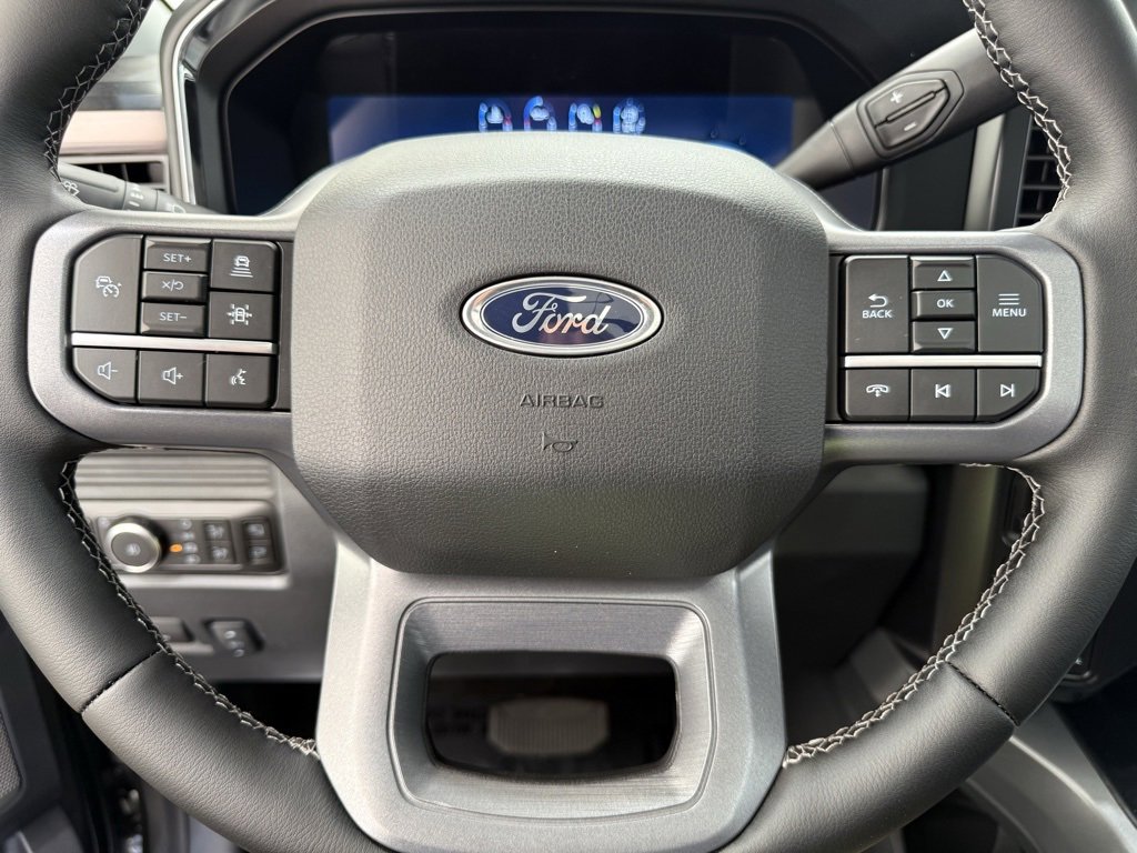 New 2026 Ford F350 4x4 Crew Cab Super Duty image 47