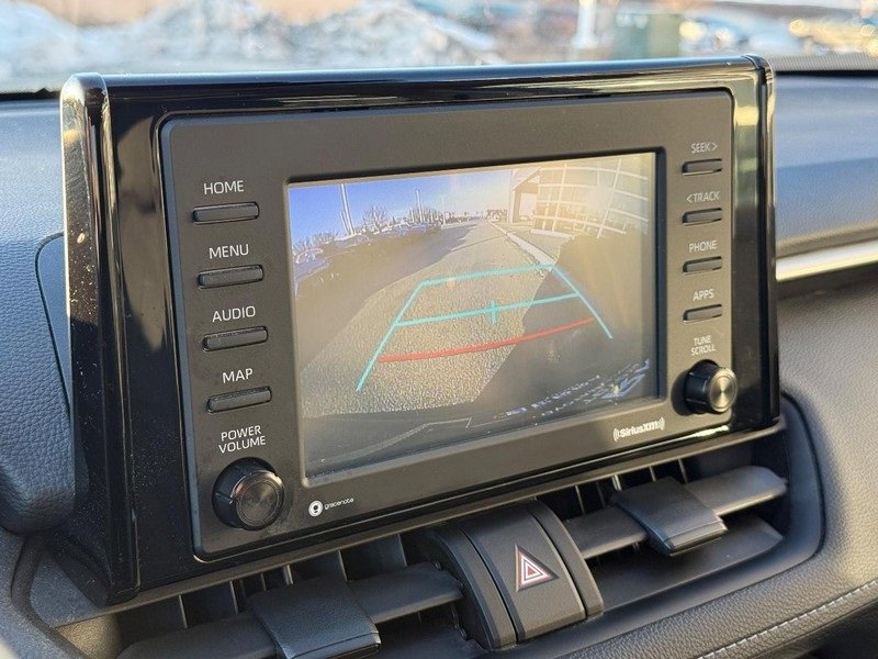 Used 2021 Toyota RAV4 XLE image 24