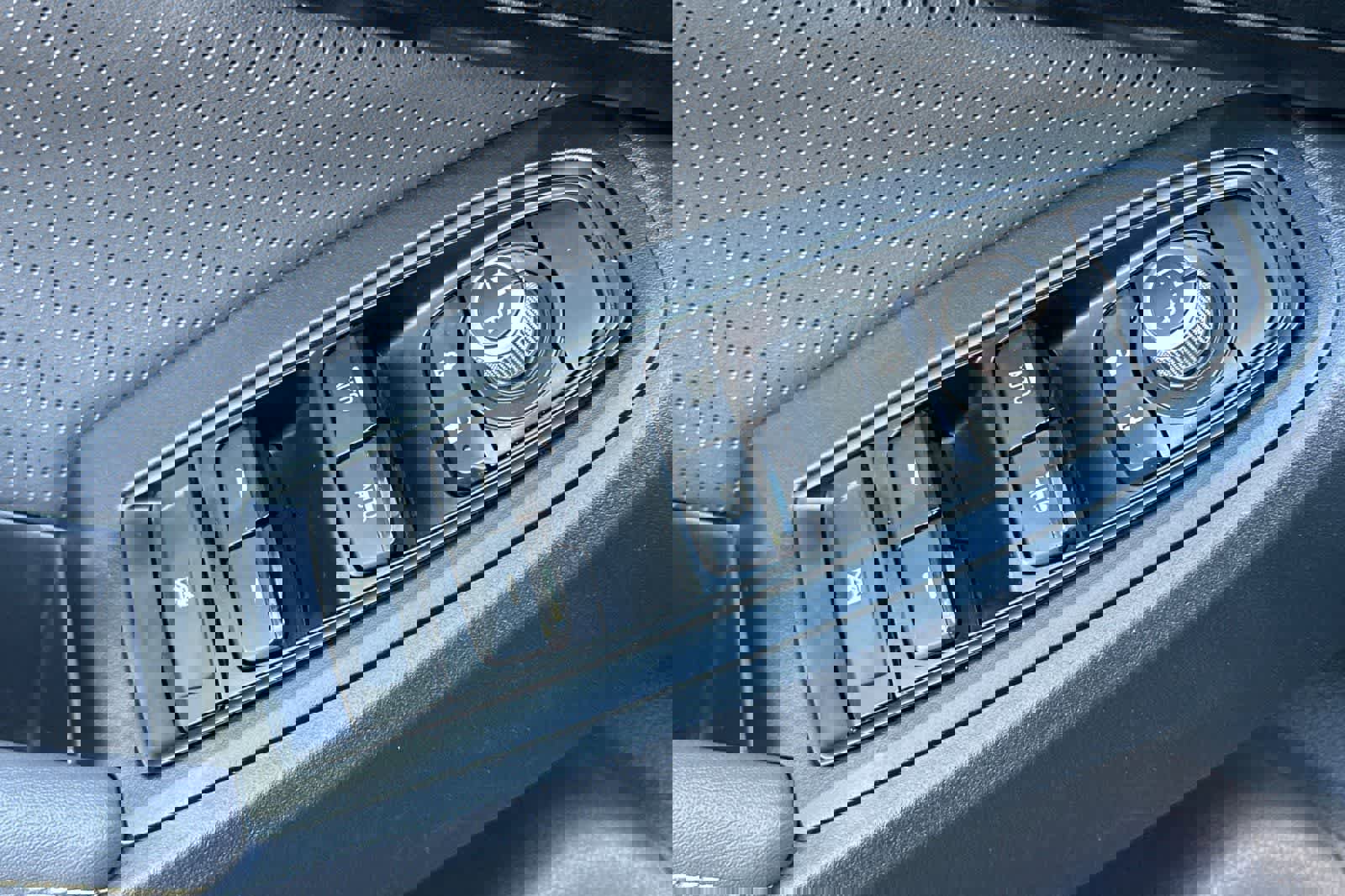 Certified 2021 Subaru Crosstrek 2.5i Sport w/ Moonroof Package AWD/4WD image 13