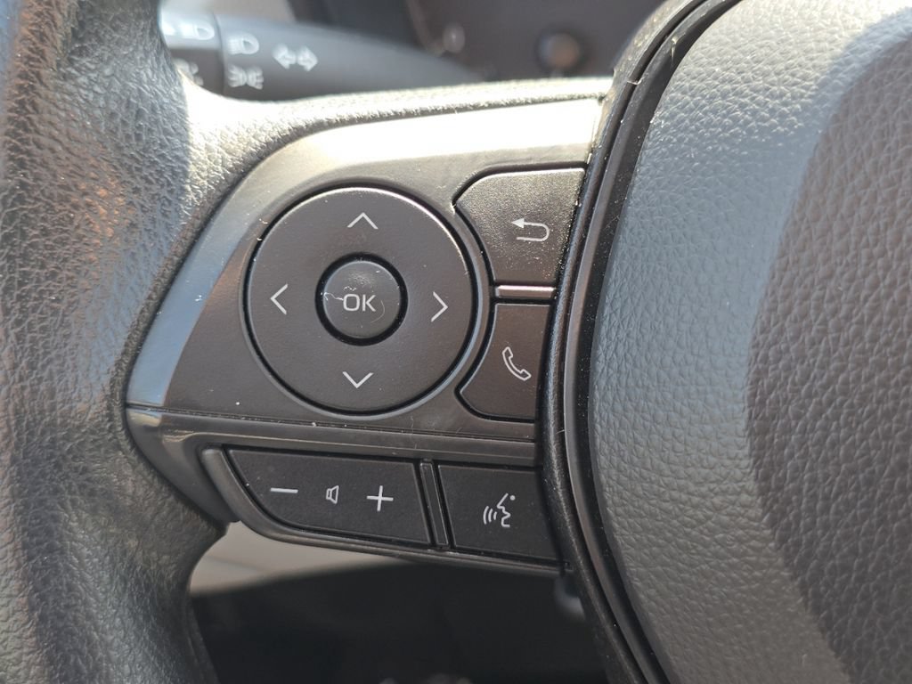 Used 2024 Toyota Corolla Cross L AWD/4WD image 30
