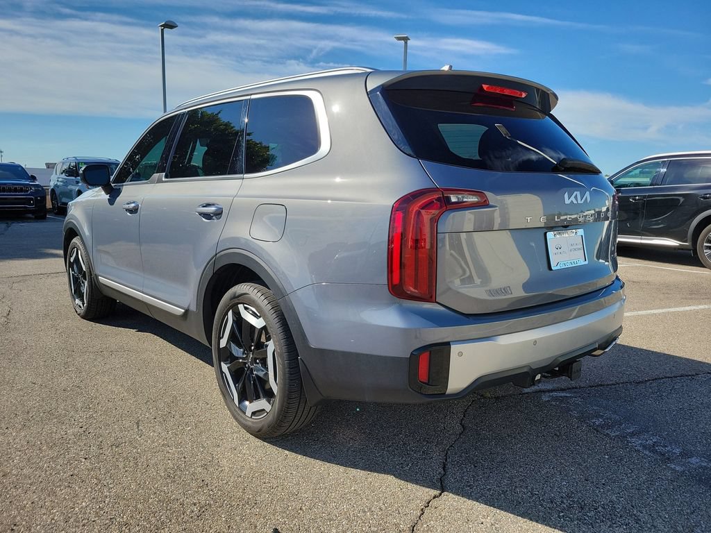 Used 2024 Kia Telluride S w/ S Sunroof Package AWD/4WD image 3