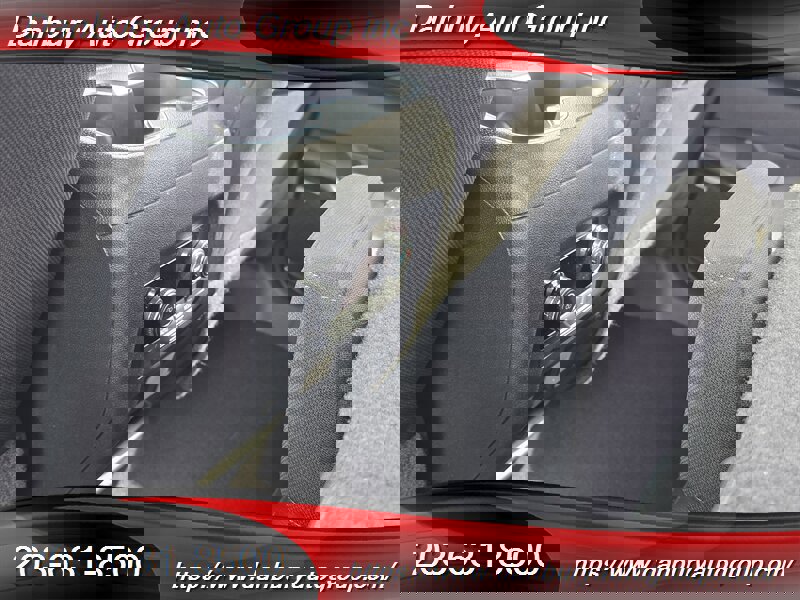 Used 2025 GMC Acadia Elevation image 8