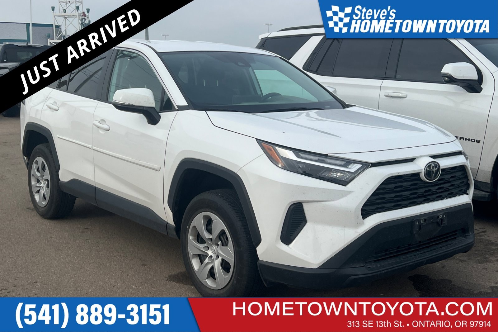 Used 2024 Toyota RAV4 LE image 1