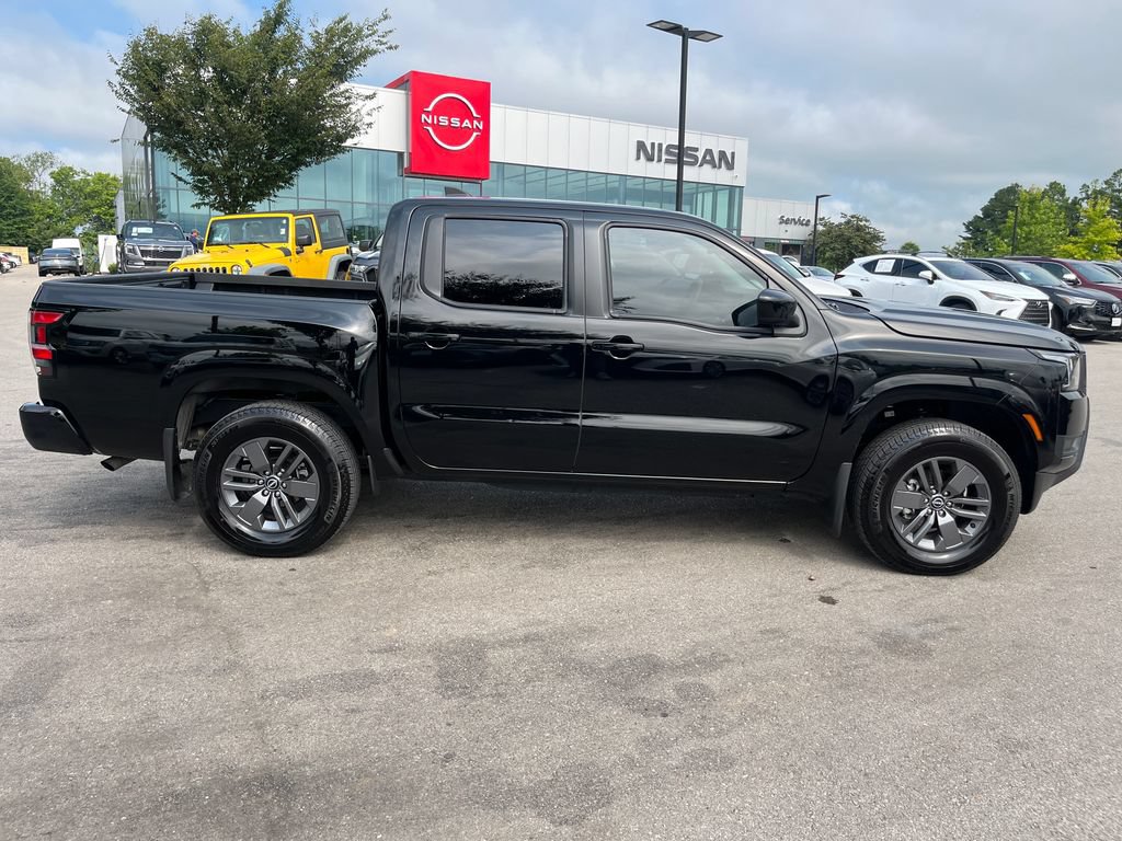 Certified 2026 Nissan Frontier SV w/ All-Weather Content Package AWD/4WD image 7