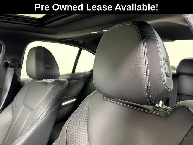 Used 2025 BMW 330i xDrive Sedan w/ Convenience Package AWD/4WD image 11