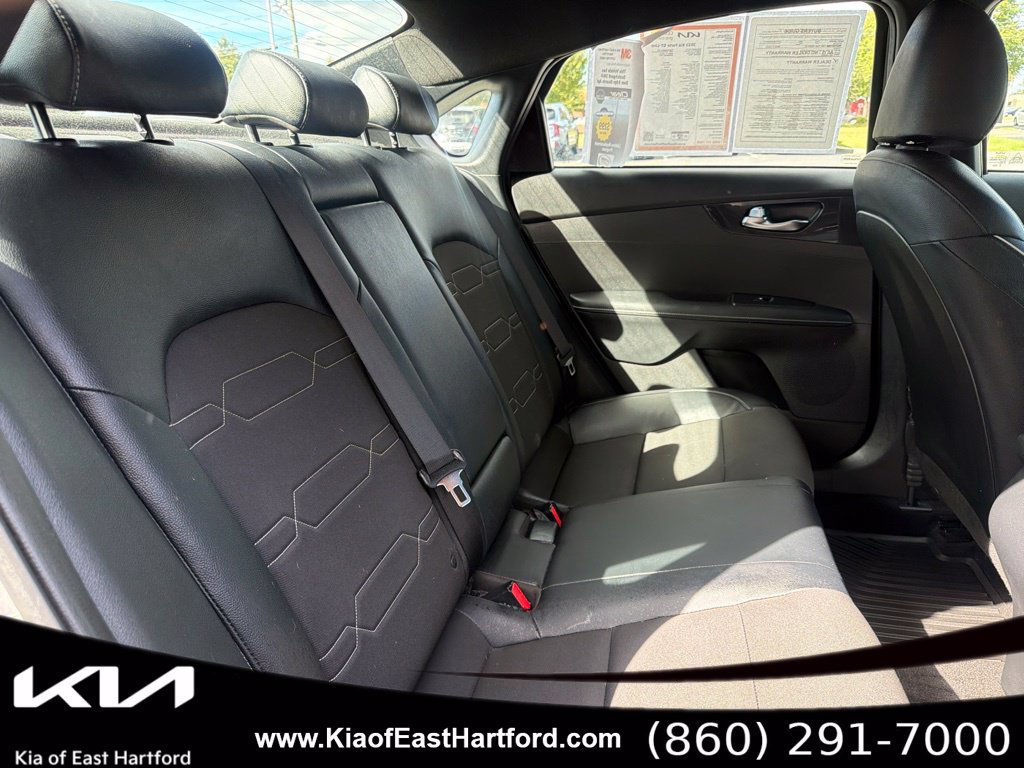 Certified 2023 Kia Forte GT-Line FWD image 13