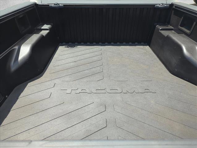 Used 2007 Toyota Tacoma PreRunner image 23