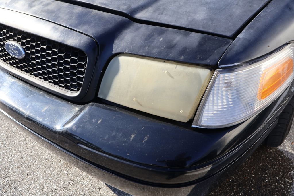 Used 2008 Ford Crown Victoria Police Interceptor RWD image 3
