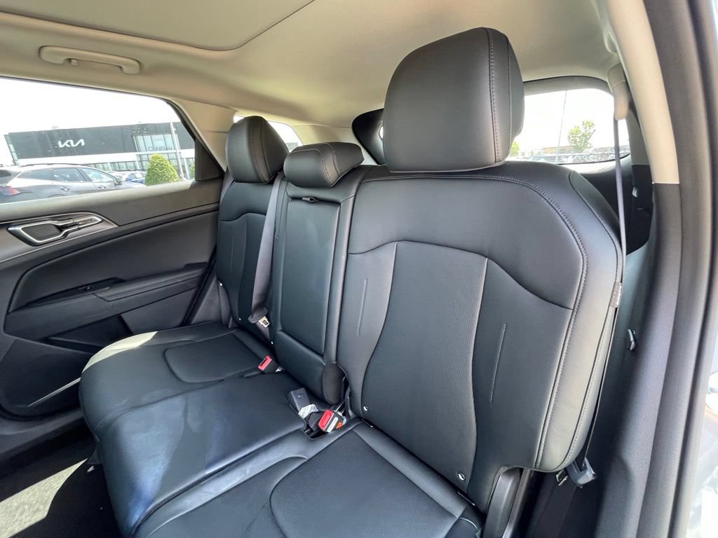 New 2026 Kia Sportage SX FWD image 26