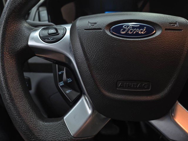 Used 2019 Ford Transit 250 130 Medium Roof RWD image 17