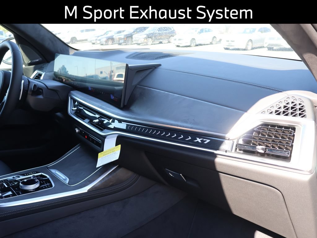 Certified 2026 BMW X7 xDrive40i w/ Executive Package AWD/4WD image 14