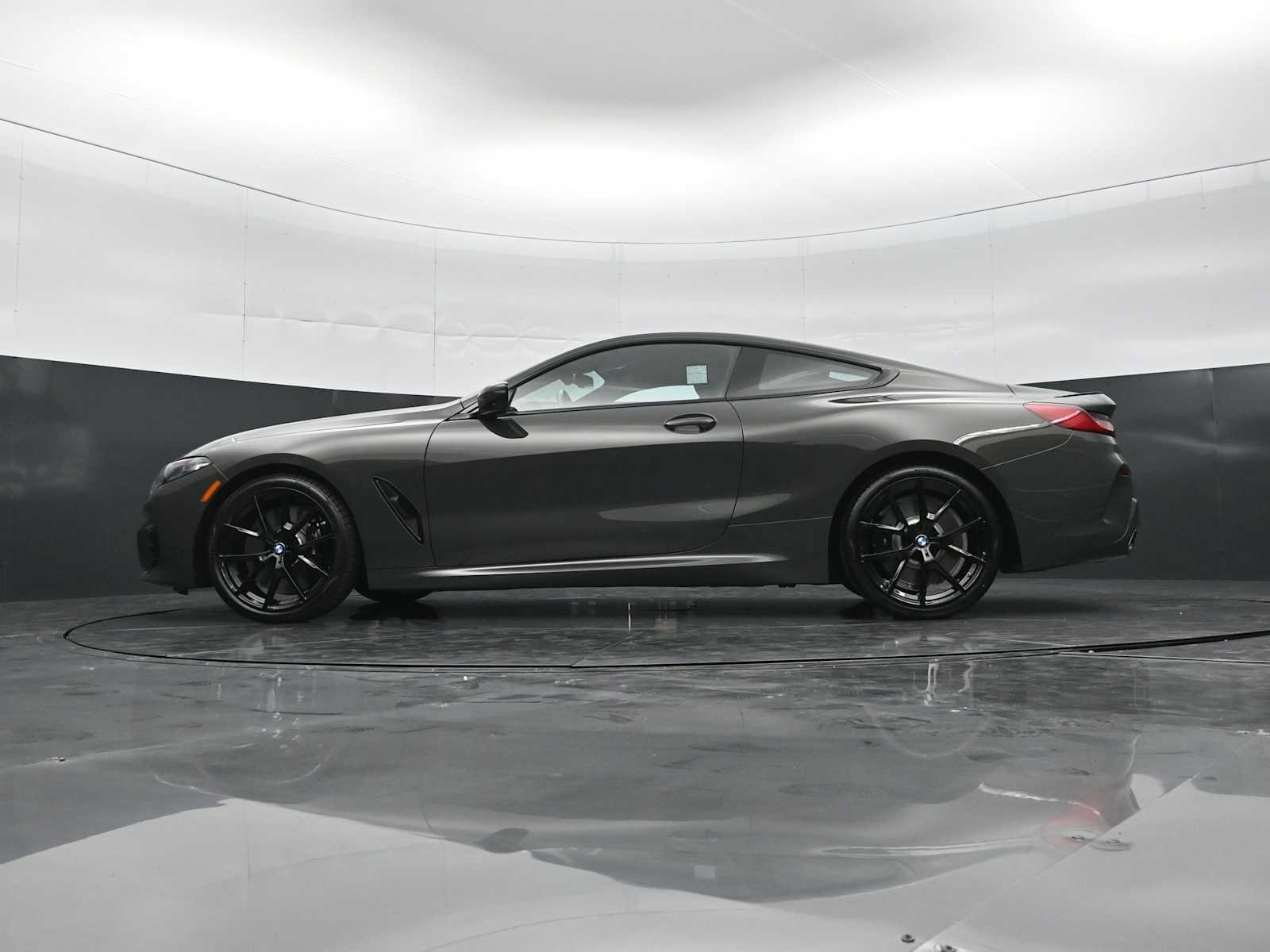 Used 2023 BMW 840i Coupe w/ M Sport Professional Package RWD image 32