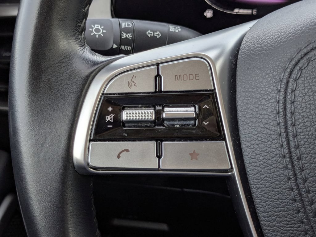Used 2025 Kia Telluride S FWD image 37