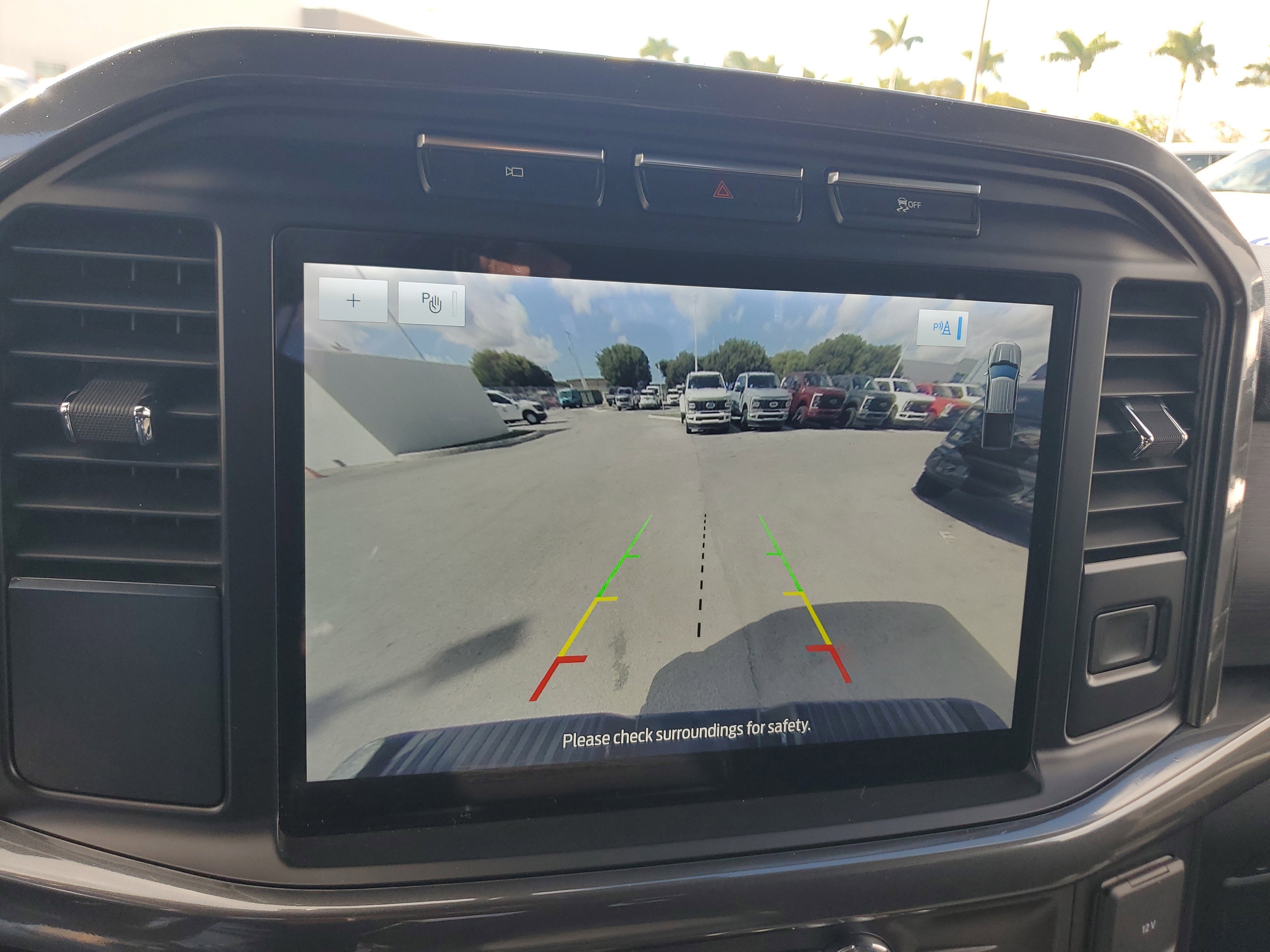 Used 2023 Ford F150 XLT w/ Equipment Group 302A High image 10