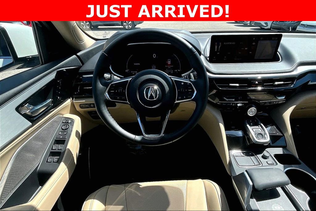 Used 2023 Acura MDX SH-AWD w/ Technology Package image 19