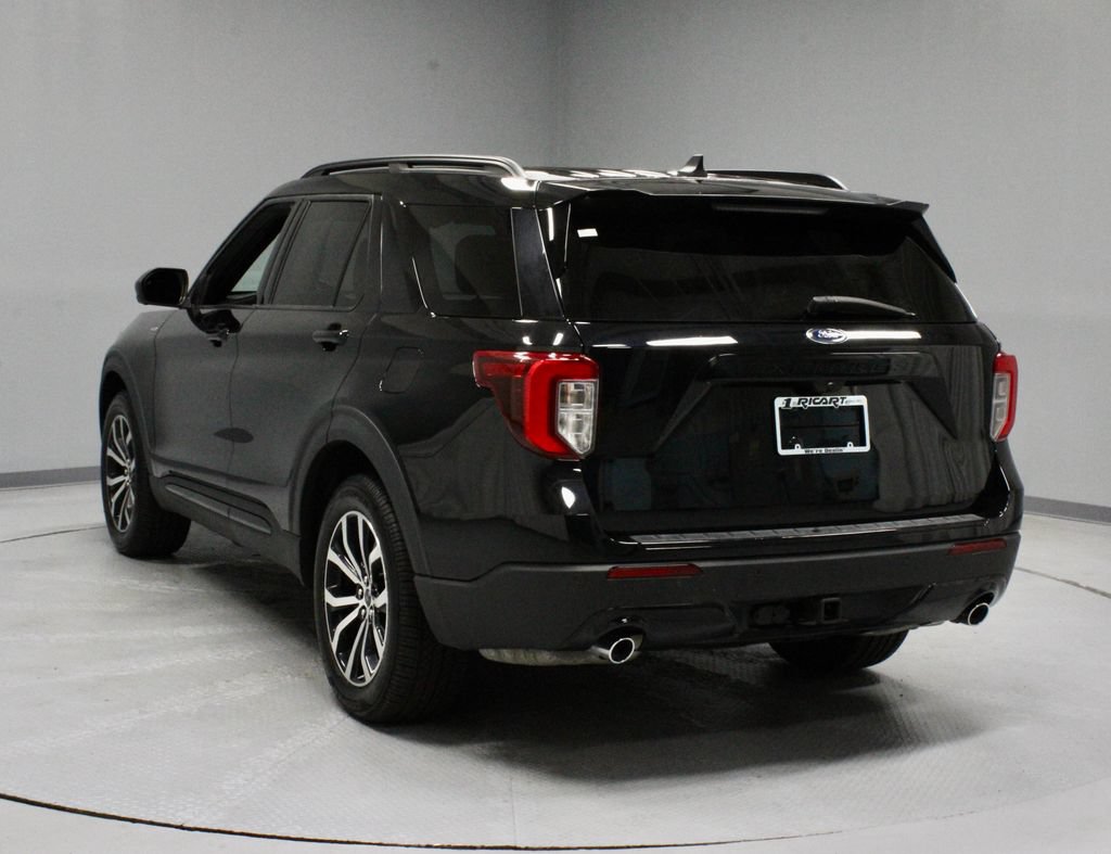Used 2022 Ford Explorer ST-Line w/ Class IV Trailer Tow Package AWD/4WD image 9