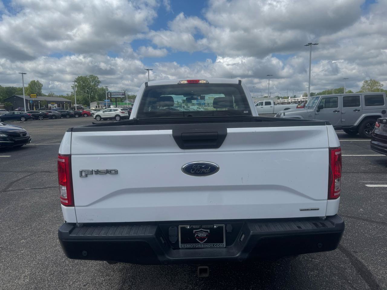 Used 2017 Ford F150 XL w/ Equipment Group 101A Mid RWD image 5