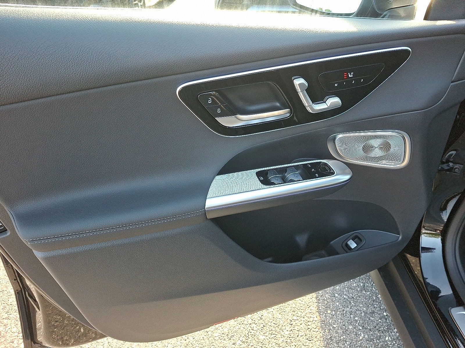 Used 2026 Mercedes-Benz GLC 300 4MATIC image 7